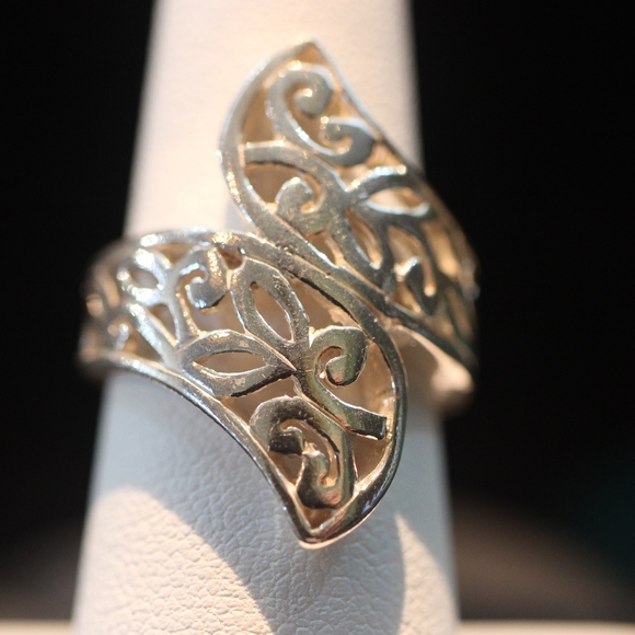 Sterling Silver 925 Filigree Design Ring - Picture 1 of 7
